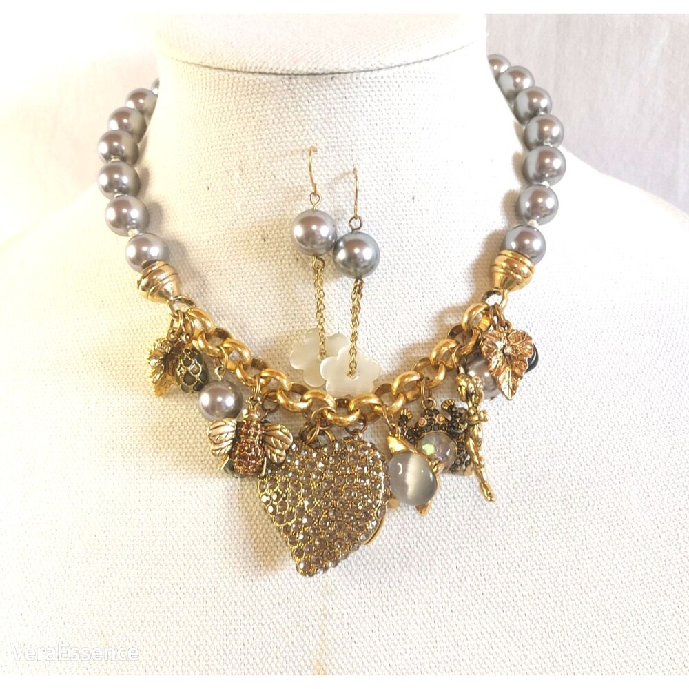 Carolee Gold Glamorous Heart Of Charm Necklace Earrings and bracelet set vtg